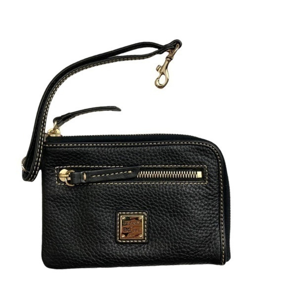 Dooney and Bourke black leather wristlet bag